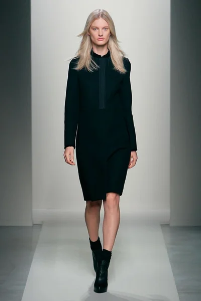 Look 5